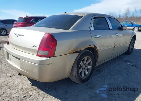2006 Chrysler 300 z USA, uszkodzony, nr VIN 2C3LA43R26H515103